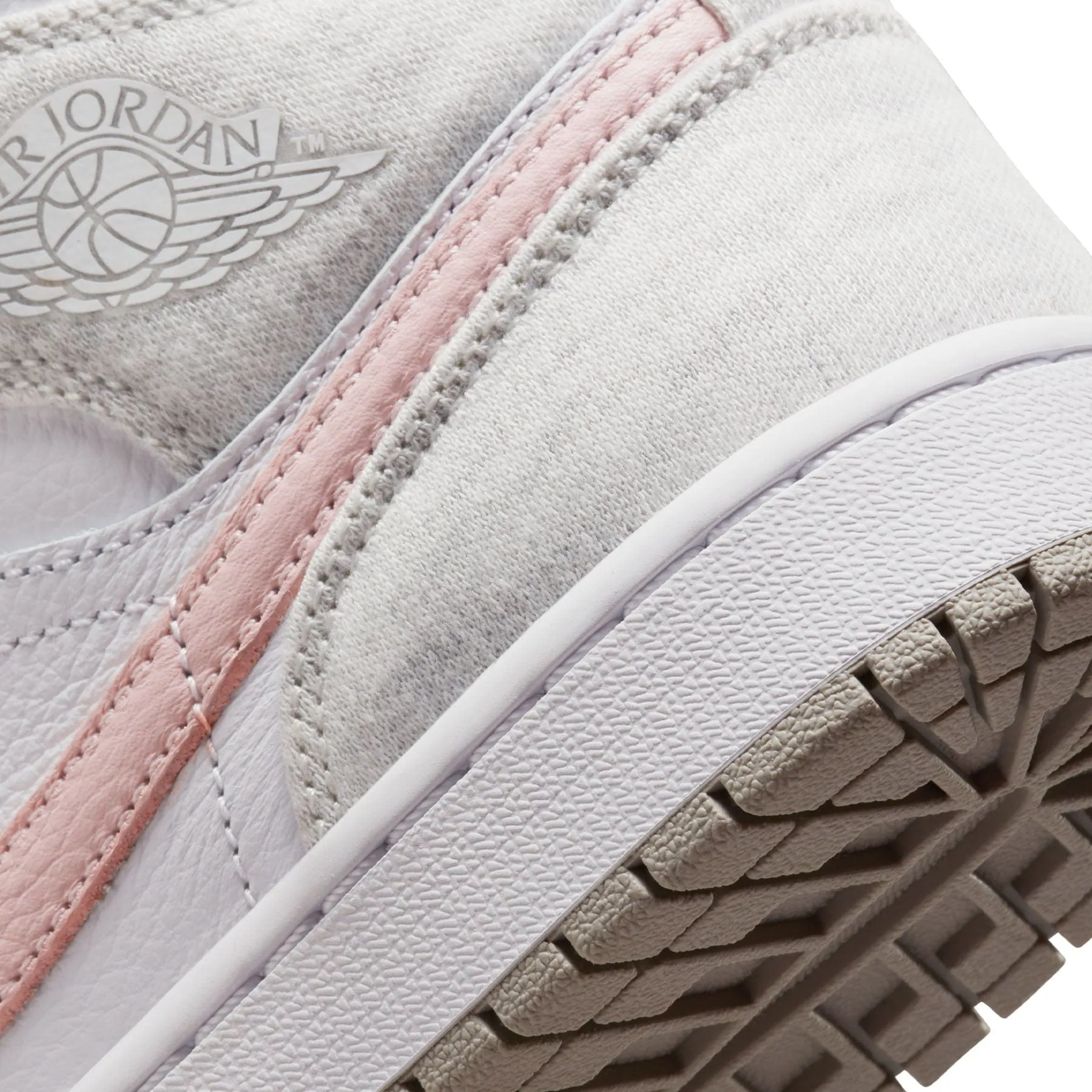 Air Jordan 1 Mid SE Wmns 'White Light Iron Ore'