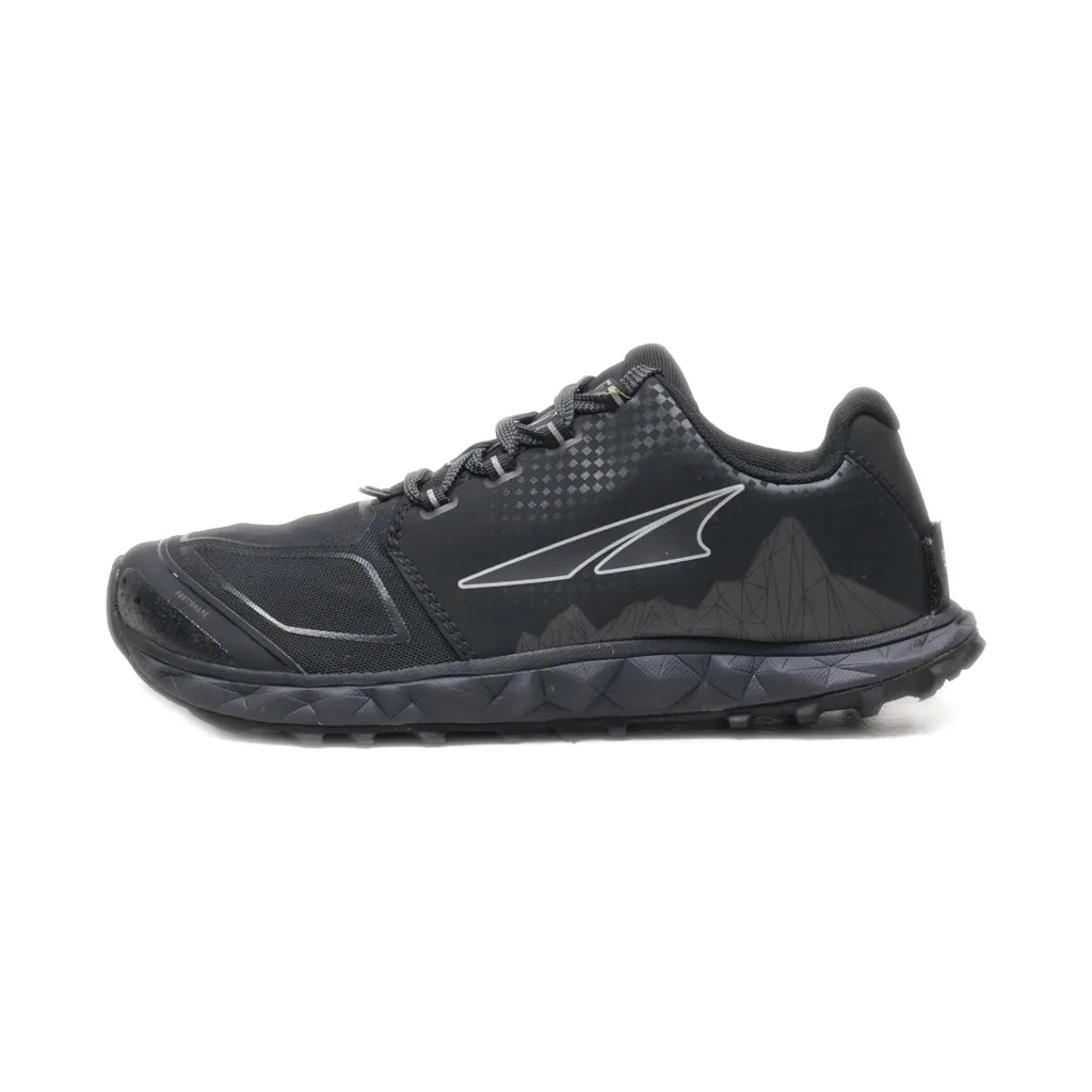 Altra Superior 4.5 Sport Shoes Leather Black Colour For Women