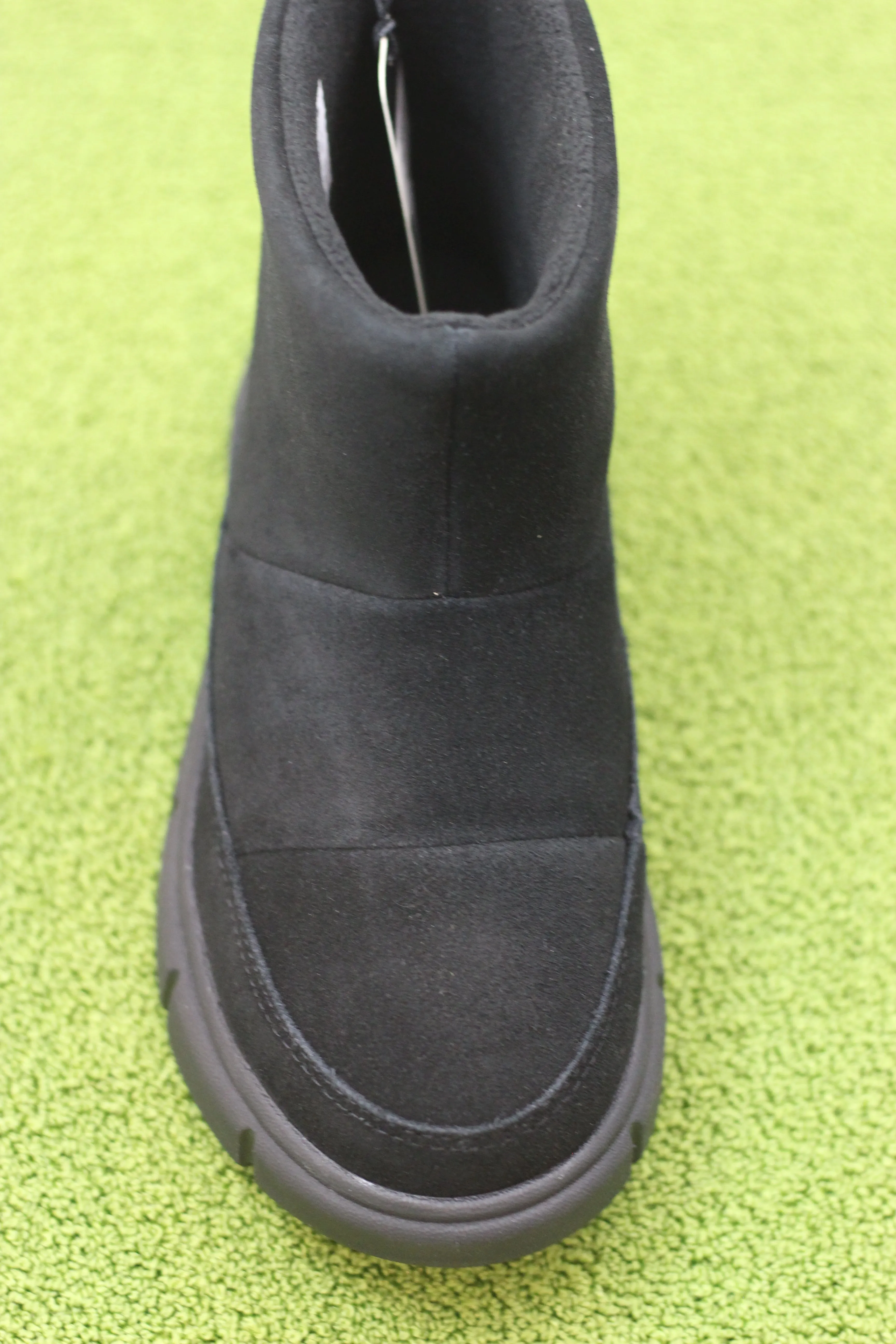 Women's Explorer Slip On WP Boot - Black Suede